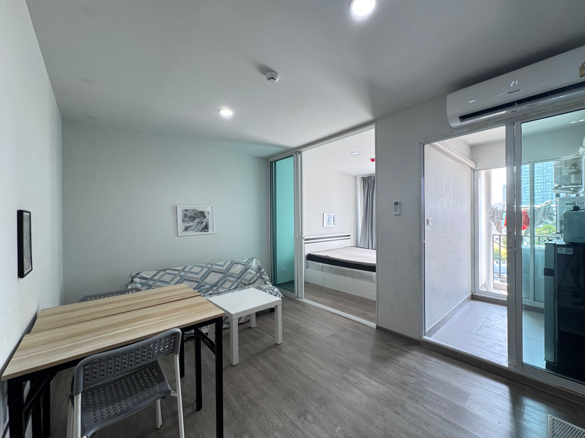 For RentCondoThaphra, Talat Phlu, Wutthakat : Rye Condo near BTS Talat Phlu, available and ready for rent, fully furnished, only 9,000/month!