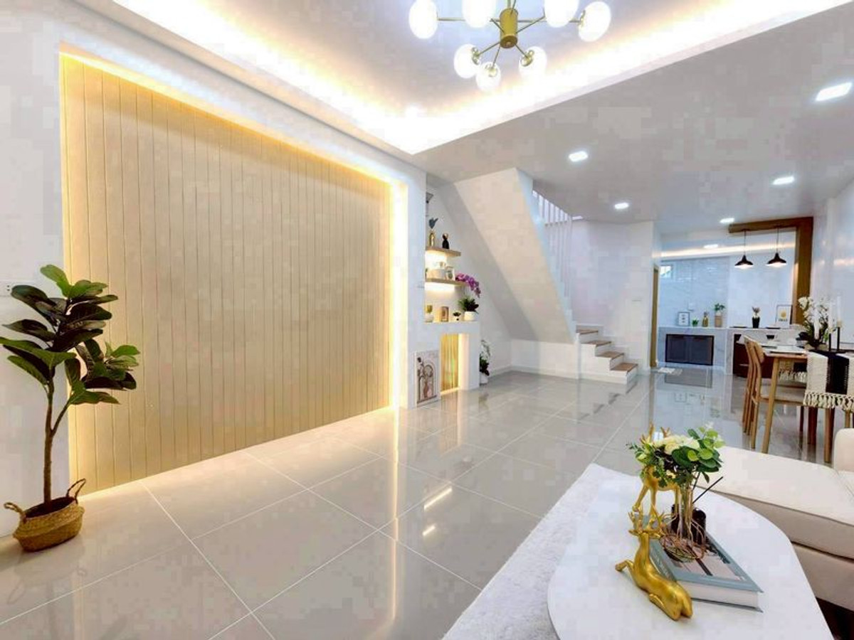 For SaleTownhomePathum Thani,Rangsit, Thammasat : 2-story townhouse for sale, Fah Rangsit Village, Rangsit Khlong 4, area 16 square meters, 2 bedrooms, Rangsit Nakhon Nayok Road, Bueng Yitho Subdistrict, Thanyaburi District, Pathum Thani.