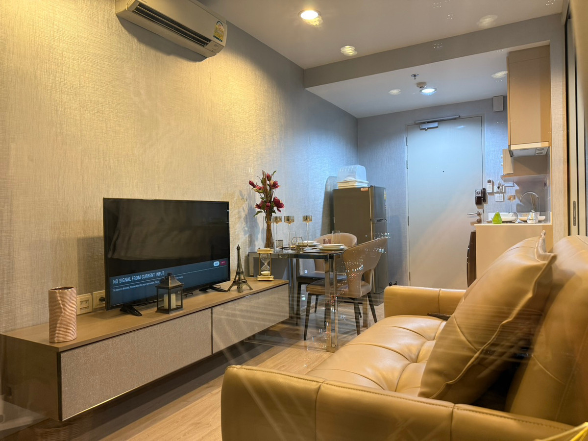 ขายคอนโดราชเทวี พญาไท : ขาย IdeoQ Ratchathewi {พร้อมเฟอร์จัดเต็ม+++}