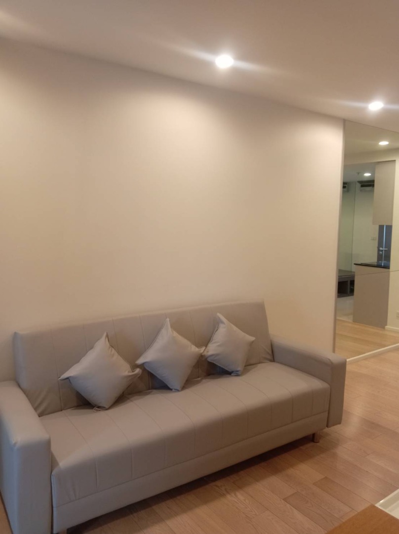 ให้เช่าคอนโดสุขุมวิท อโศก ทองหล่อ : 🔥ให้เช่าด่วน🔥S15 สุขุมวิท 15 ขนาด  1 ห้องนอน 1 ห้องน้ำ 60 ตร.ม. ห้องกว้างมากกก ราคาดีมากกกก อยู่ใจกลางอโศก ❗