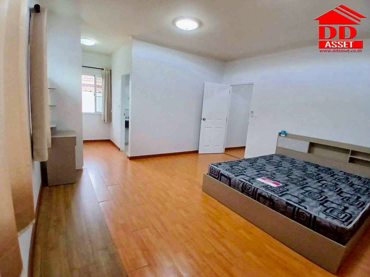 For RentHouseMin Buri, Romklao : For rent, Passorn Village 13 Soi Suwinthawong 86 Code: H8282