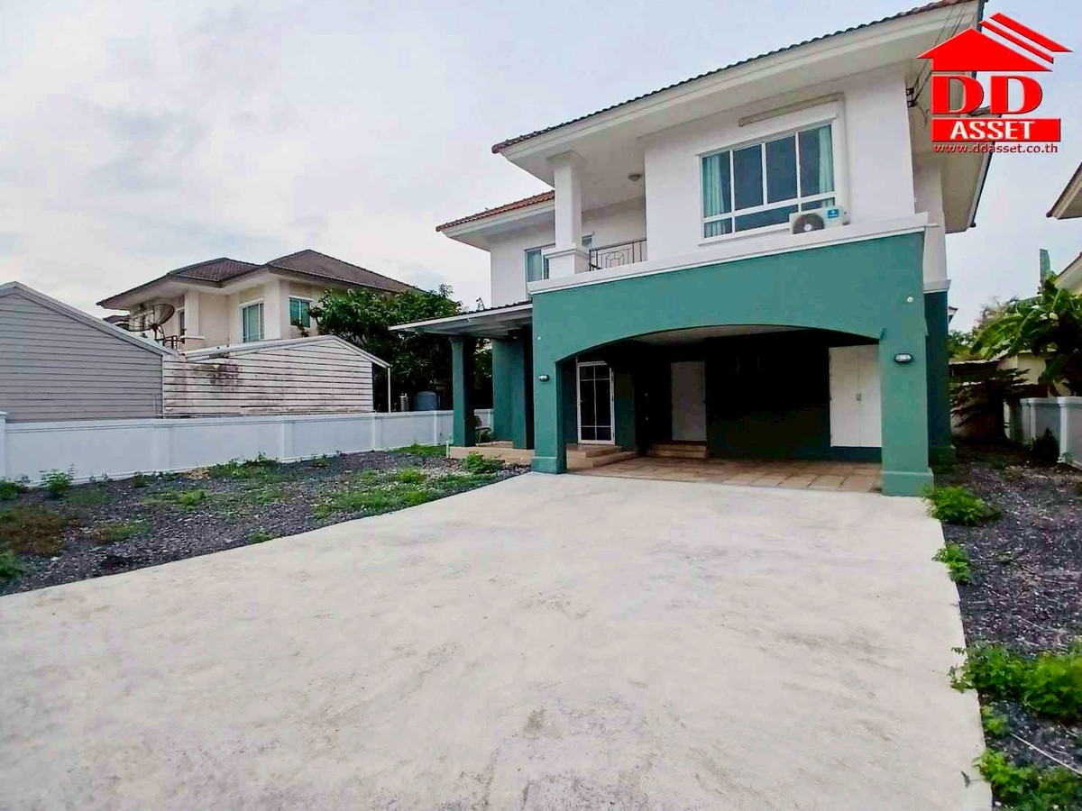 For RentHouseMin Buri, Romklao : For rent, Passorn Village 13 Soi Suwinthawong 86 Code: H8282