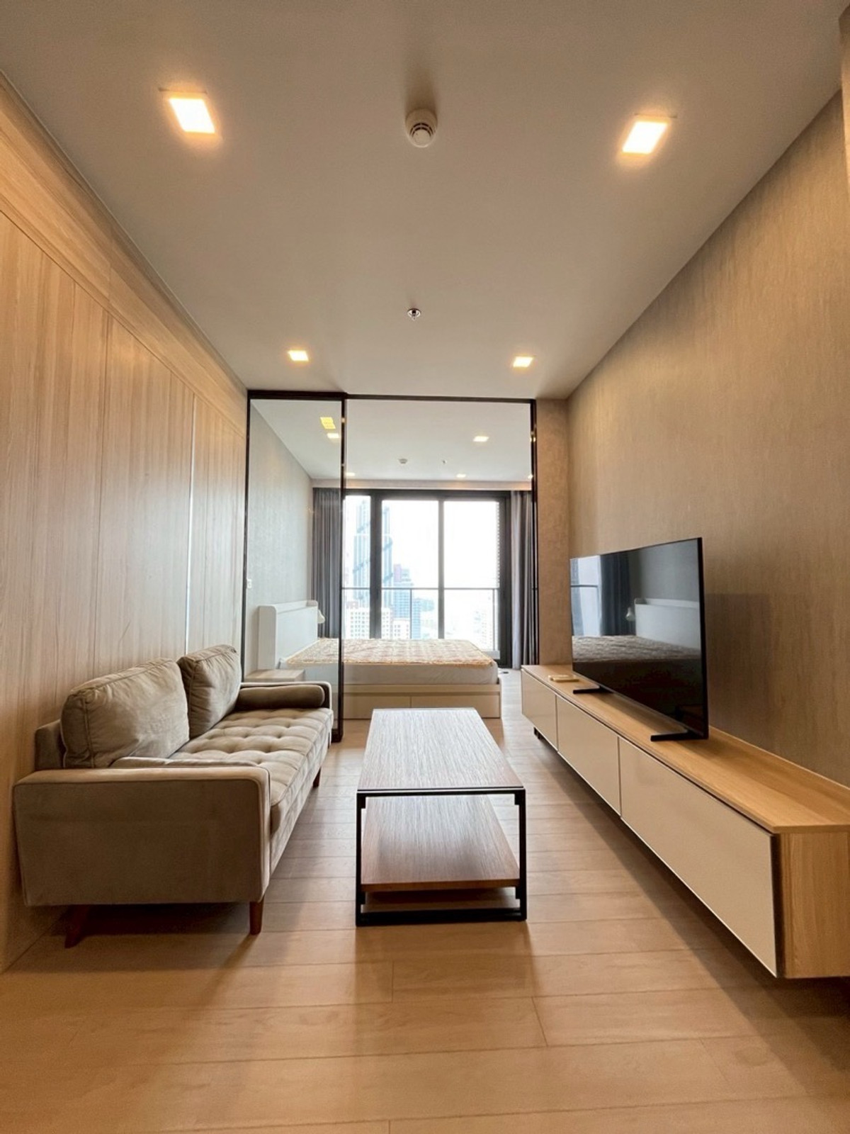 For RentCondoRama9, Petchburi, RCA : ONE9FIVE -RAMA9 🔥FOR-RENT 
1BEDROOM Simple Is The Best