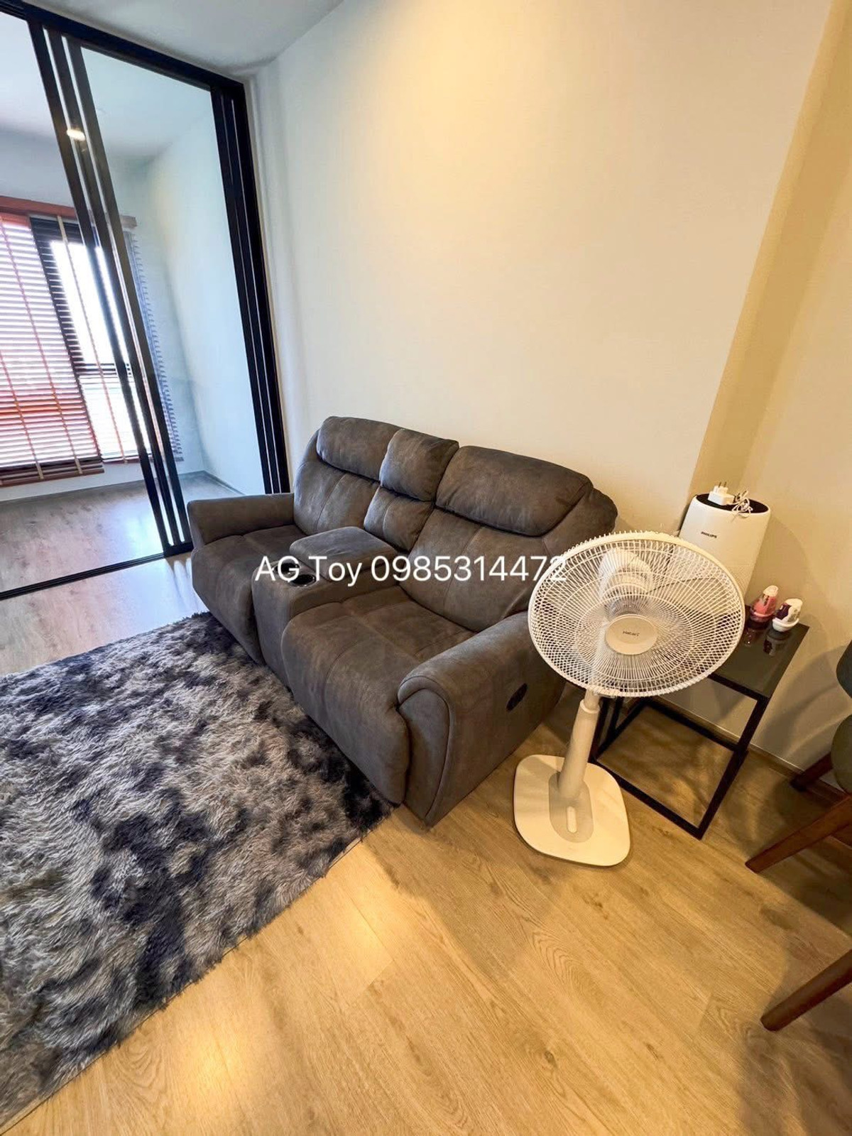 For RentCondoBang Sue, Wong Sawang, Tao Pun : For rent, corner room, river view, Chapter one flow Bangpo