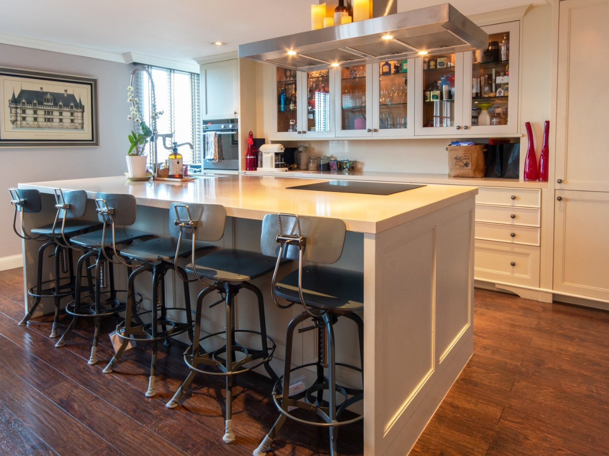 ขายคอนโดสะพานควาย จตุจักร : ขายคอนโด แบกซ์เตอร์ พหลโยธิน 14 ( Baxtor Paholyothin 14 ) ห้องมุม ชั้นบนสุด แต่งสวยด้วยวัสดุพรีเมี่ยม