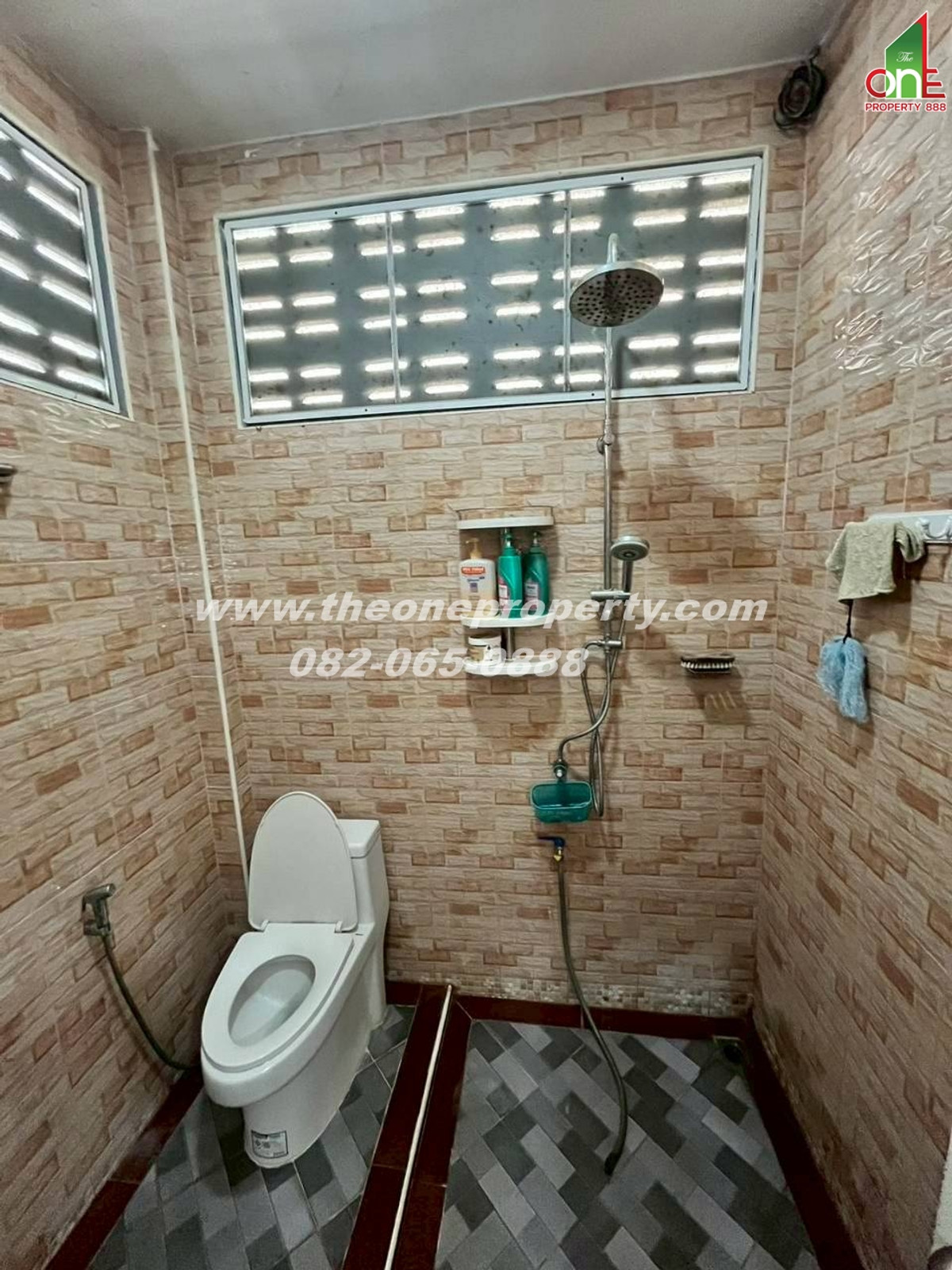 For SaleHousePathum Thani,Rangsit, Thammasat : 1-story detached house, area 100 sq m.: main road, Kanchanaphisek, secondary road, Rangsit-Nakhon Nayok. Khlong Ha Subdistrict, Khlong Luang District, Pathum Thani Province