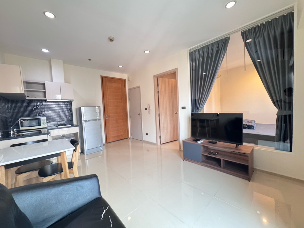 For RentCondoWongwianyai, Charoennakor : Fuse Sathorn Taksin Condo next to BTS Wongwian Yai, 1 bedroom, available for rent, 13,000/month.