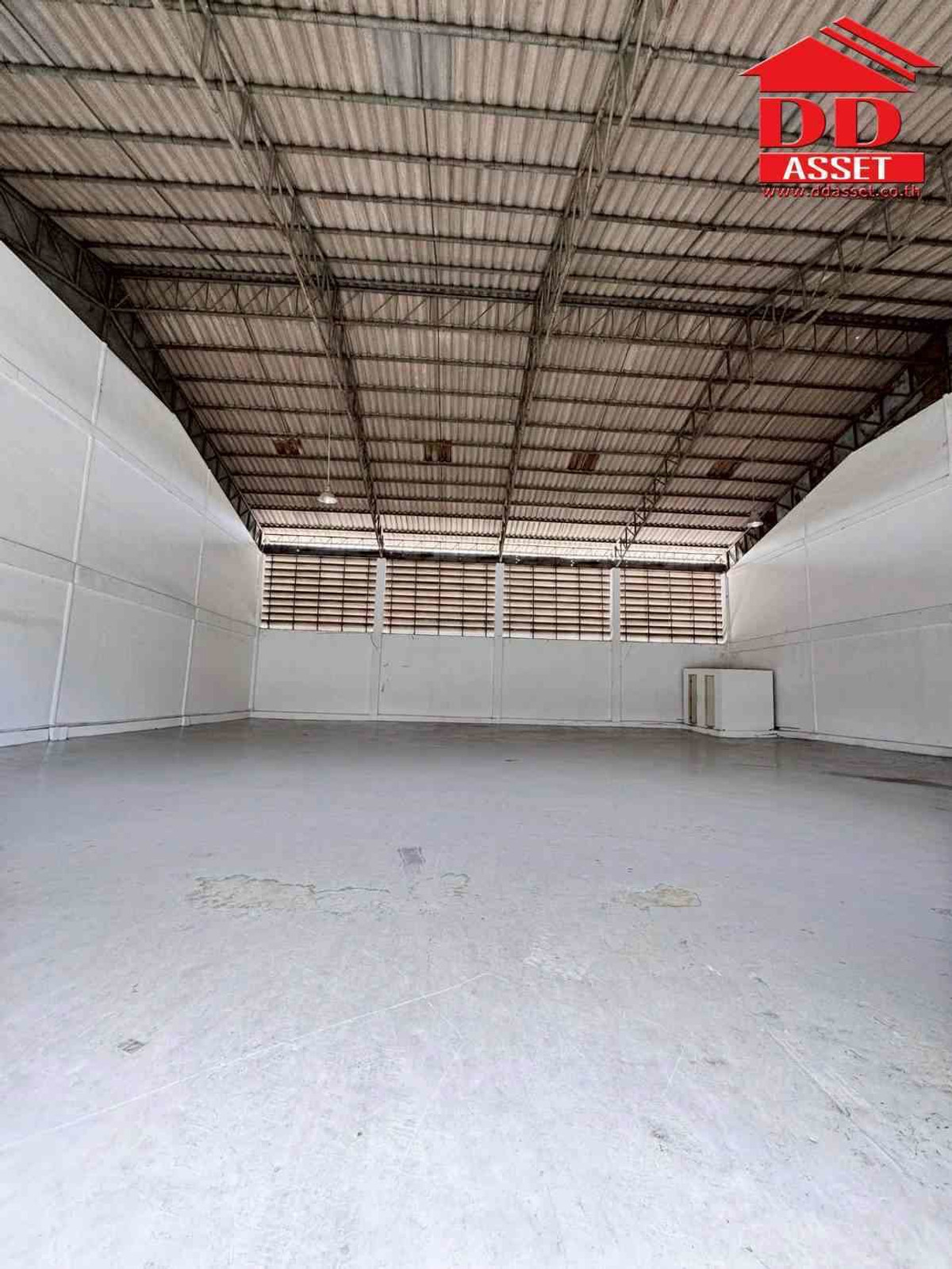 ให้เช่าโกดังสมุทรปราการ สำโรง : ให้เช่า โกดังถนนเทพารักษ์ กม.26 ตรงข้ามหมู่บ้านทับทอง  รหัส : F8038