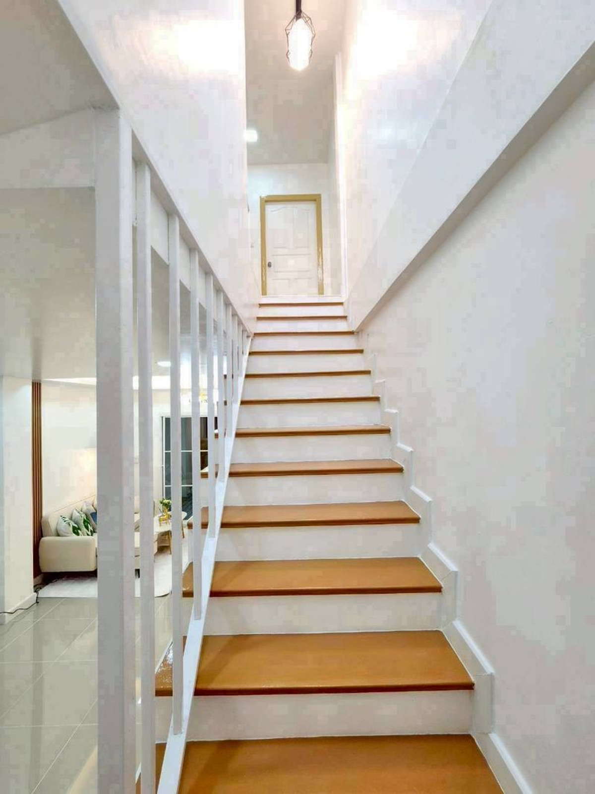 For SaleTownhomePathum Thani,Rangsit, Thammasat : 2-story townhouse for sale, Fah Rangsit Village, Rangsit Khlong 4, area 16 square meters, 2 bedrooms, Rangsit Nakhon Nayok Road, Bueng Yitho Subdistrict, Thanyaburi District, Pathum Thani.