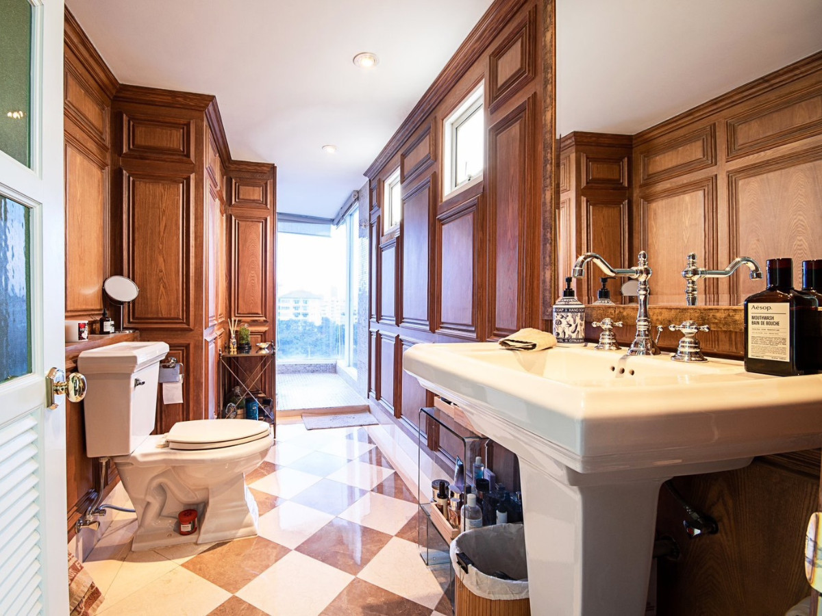 ขายคอนโดสะพานควาย จตุจักร : ขายคอนโด แบกซ์เตอร์ พหลโยธิน 14 ( Baxtor Paholyothin 14 ) ห้องมุม ชั้นบนสุด แต่งสวยด้วยวัสดุพรีเมี่ยม