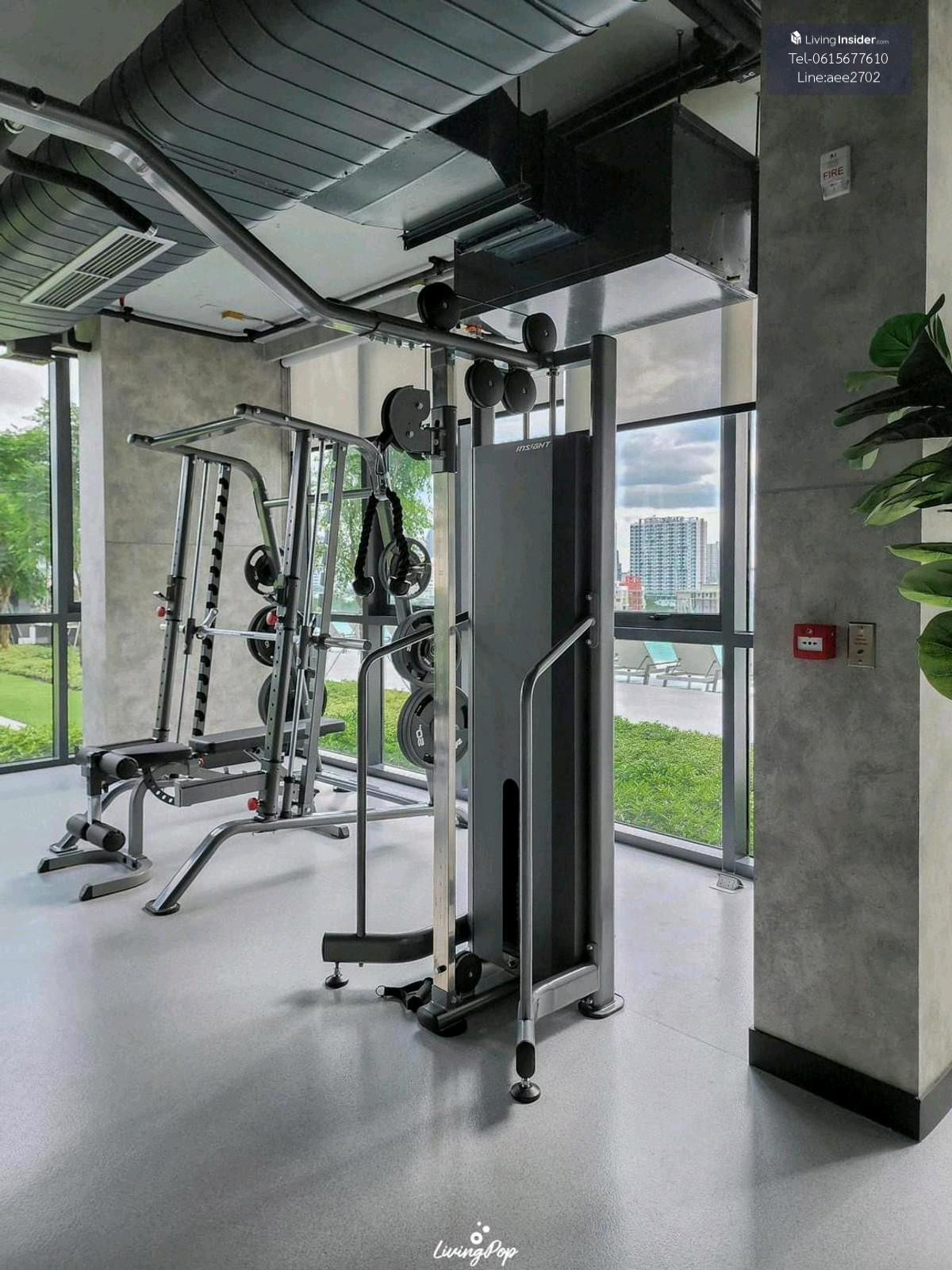 For SaleCondoSapankwai,Jatujak : 🎪Building closing promotion🎪 Denim Chatuchak, easy installments only 6,900, condo near BTS Mo Chit and MRT Chatuchak, make an appointment to view the project Line:aee2702✨️