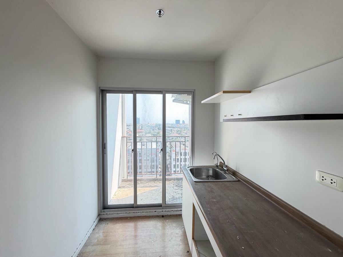 ขายคอนโดสมุทรปราการ สำโรง : ห้องติดบันไดหนีไฟ ไม่มีเสียงรบกวน ส่วนตัวเวอร์