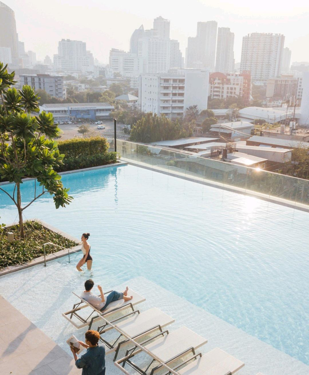 For SaleCondoSapankwai,Jatujak : 🔥Book now, building closing promotion🔥 DENIM JATUJAK, installment only 6,900, in the heart of the city, next to BTS and MRT, special price starting at only 2.19 delete only✨️