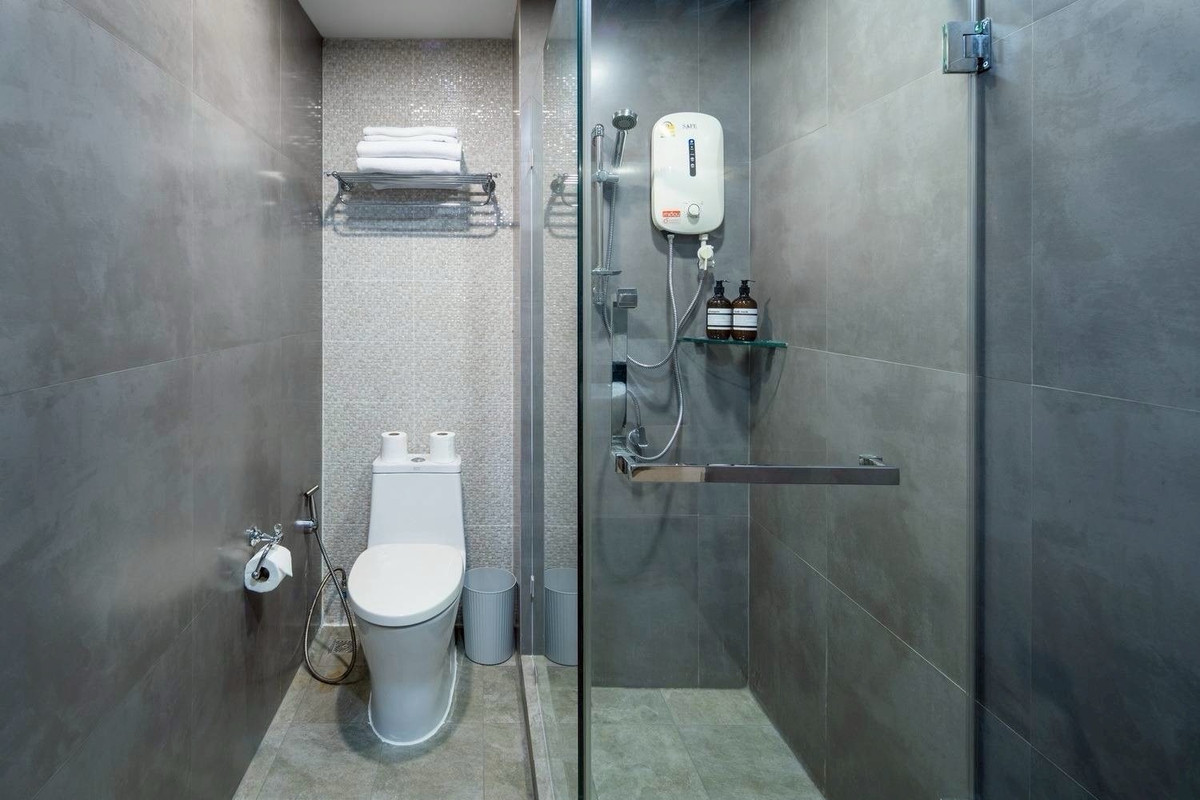 ขายทาวน์โฮมเยาวราช บางลำพู : ทาวน์เฮ้าส์ใกล้เยาวราช 4 ชั้น พร้อมดาดฟ้า แต่งเต็ม เฟอร์ครบ เข้าอยู่ได้เลย