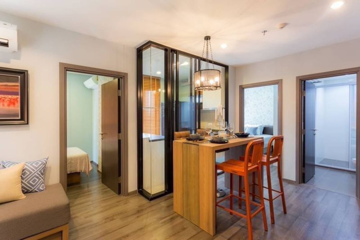 For RentCondoOnnut, Udomsuk : Beautifully decorated room for rent, 2 bedrooms, 1 bathroom, The Base Park West.