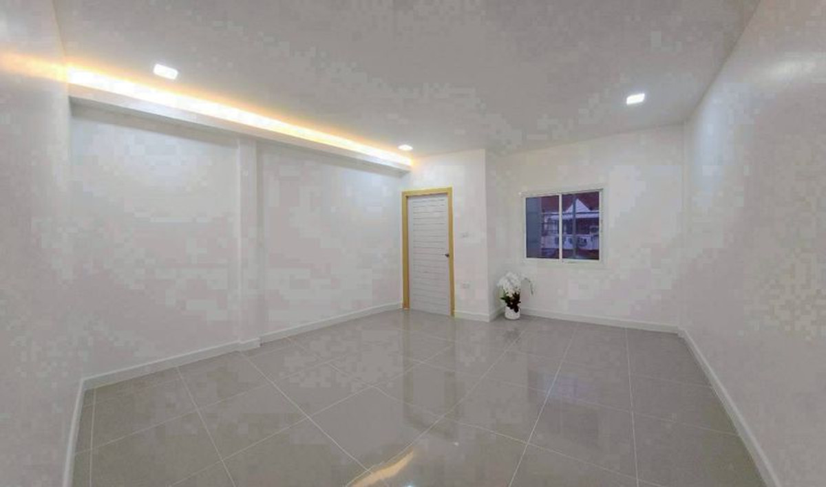 For SaleTownhomePathum Thani,Rangsit, Thammasat : 2-story townhouse for sale, Fah Rangsit Village, Rangsit Khlong 4, area 16 square meters, 2 bedrooms, Rangsit Nakhon Nayok Road, Bueng Yitho Subdistrict, Thanyaburi District, Pathum Thani.