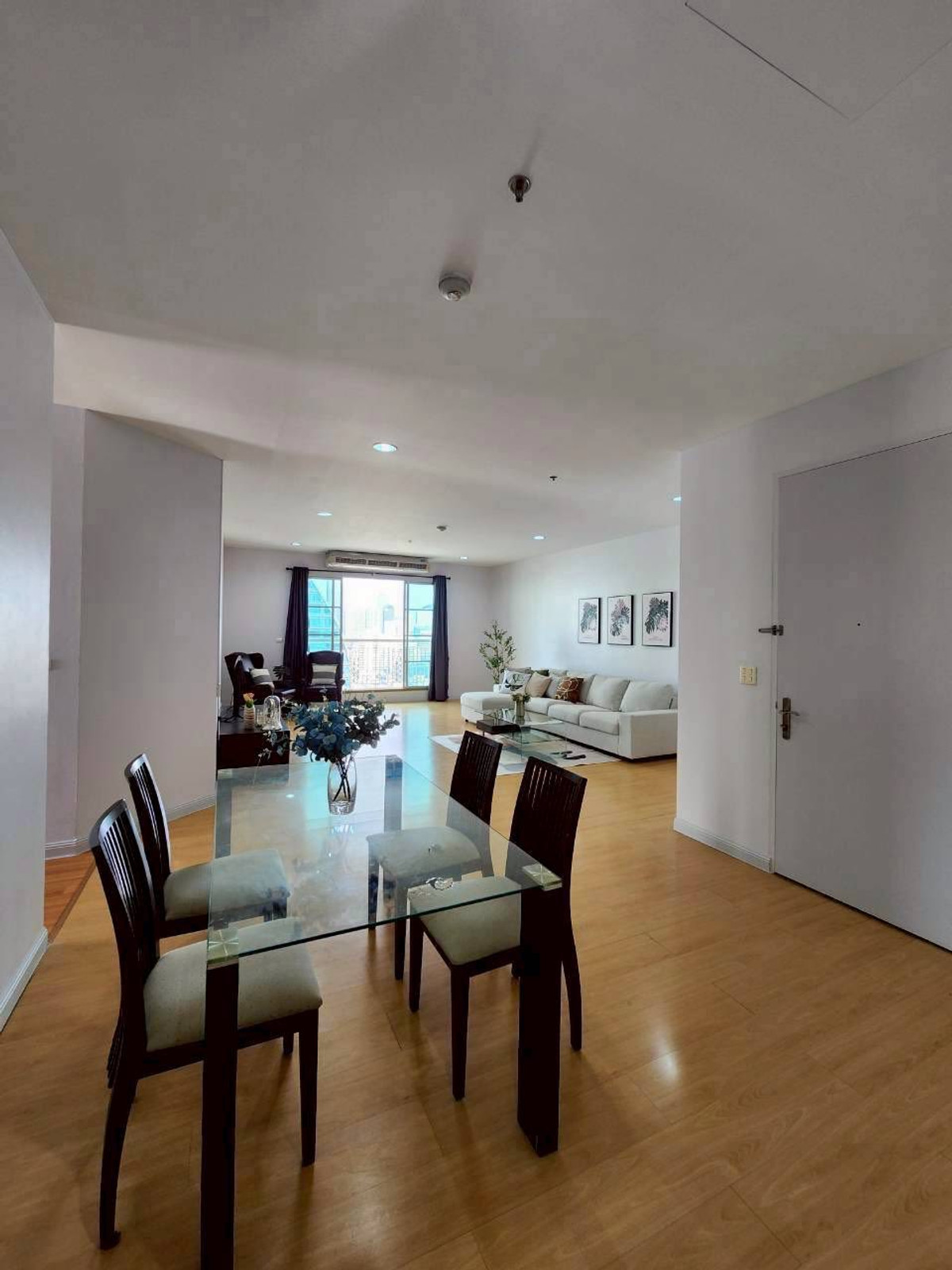 For RentCondoSukhumvit, Asoke, Thonglor : 🔥Citi Smart Sukhumvit18 - Penthouse 180 Sqm | 85K/M🔥