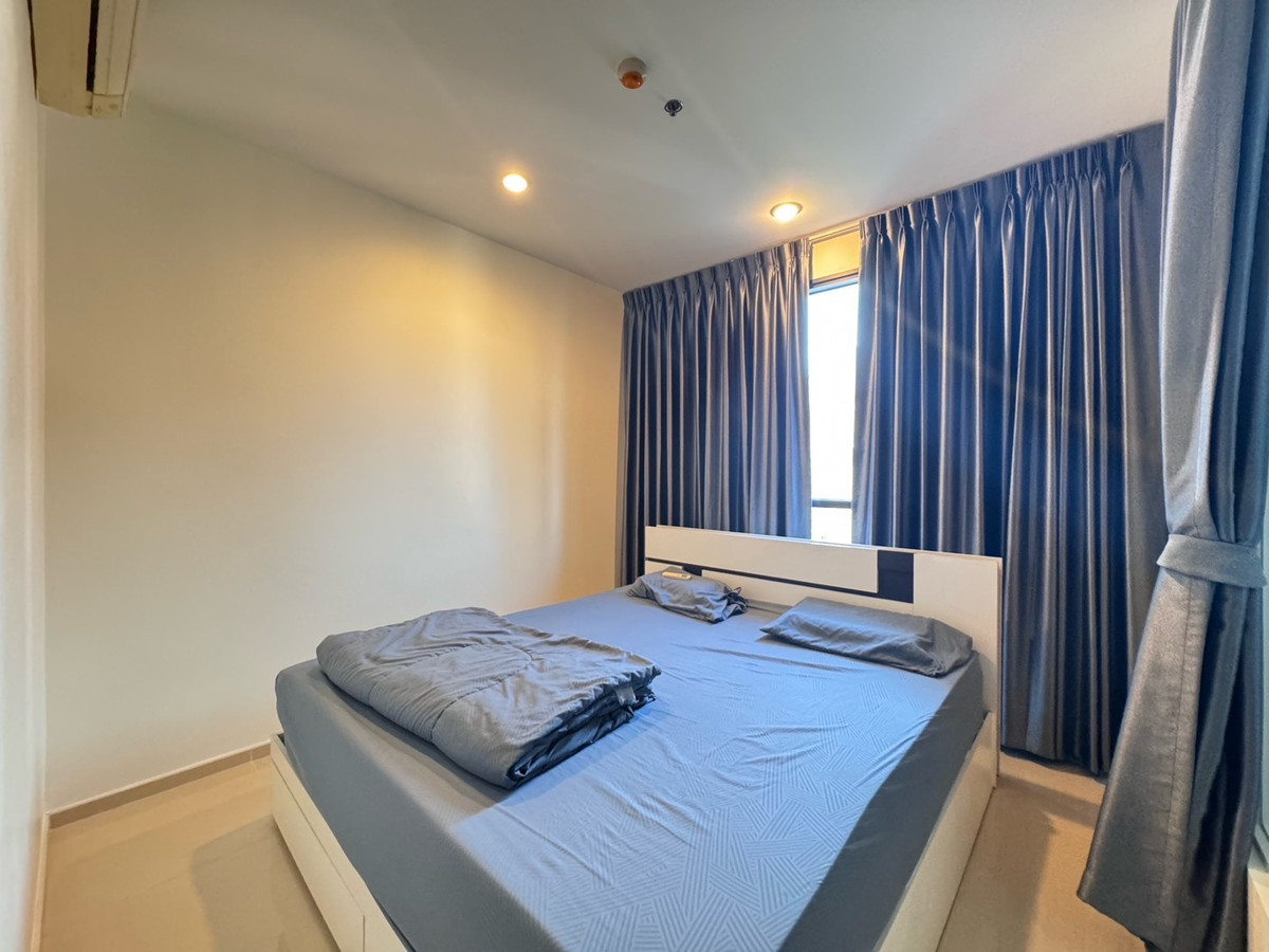 For RentCondoWongwianyai, Charoennakor : Fuse Sathorn Taksin Condo next to BTS Wongwian Yai, 1 bedroom, available for rent, 13,000/month.