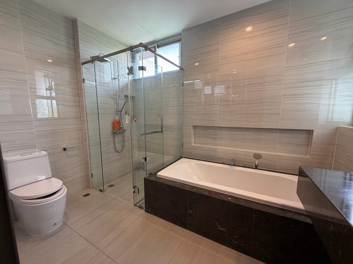 For RentHouseRama 2, Bang Khun Thian : For rent, luxury detached house, Nirvana Beyond Rama 2 project, with private swimming pool. Near Central Rama 2