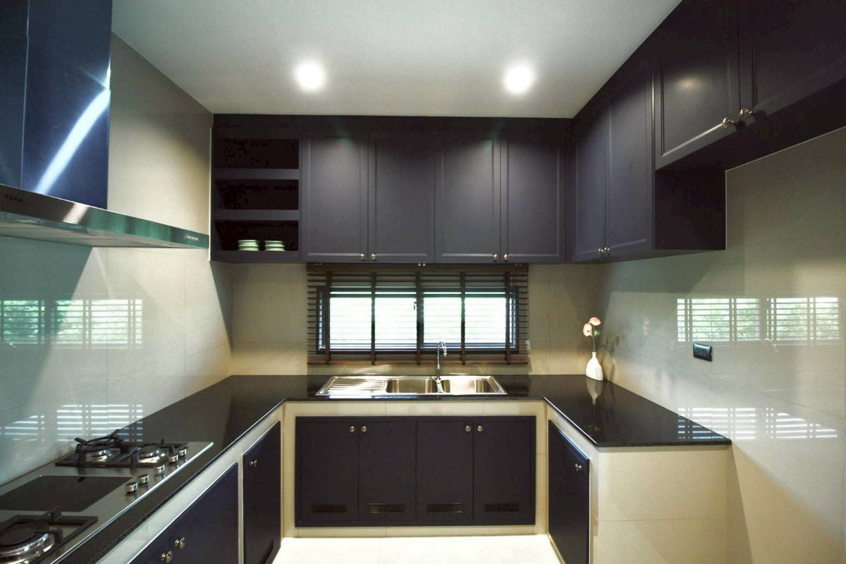 For RentHouseBangna, Bearing, Lasalle : For Rent Setthasiri Bangna KM.10 Corner Plot with Clubhouse View Near Mega Bangna Please call: 062-496-6454