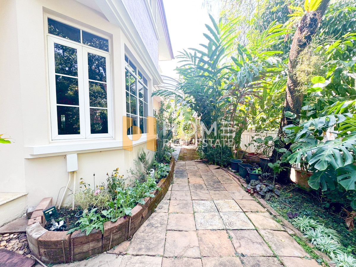 ขายบ้านพัฒนาการ ศรีนครินทร์ : บ้านนันทวัน สวนหลวง ร.9  / 4 ห้องนอน (ขาย), Nantawan Suanluang Rama 9 / 4 Bedrooms (FOR SALE) FONT049