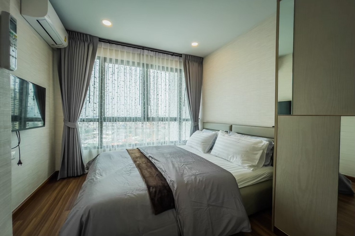 For RentCondoWongwianyai, Charoennakor : 🔥 For Rent !! high floor 20++, Good location, Closed kitchen !! 🔥 Code C20221206497.........Supalai Premier Charoen Nakhon, 2 bedroom, 2 bathroom, furnished, ready to move in📣📣