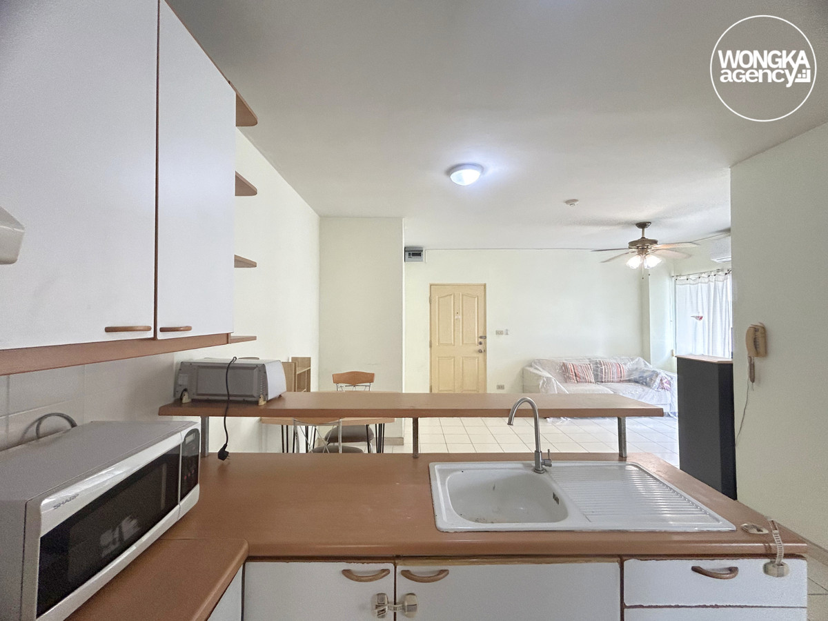 For SaleCondoBangna, Bearing, Lasalle : Condo for Sale, Baan Suan La Salle, 2 bedroom condo, near MRT Sri Lasalle, 350 m., with furniture.