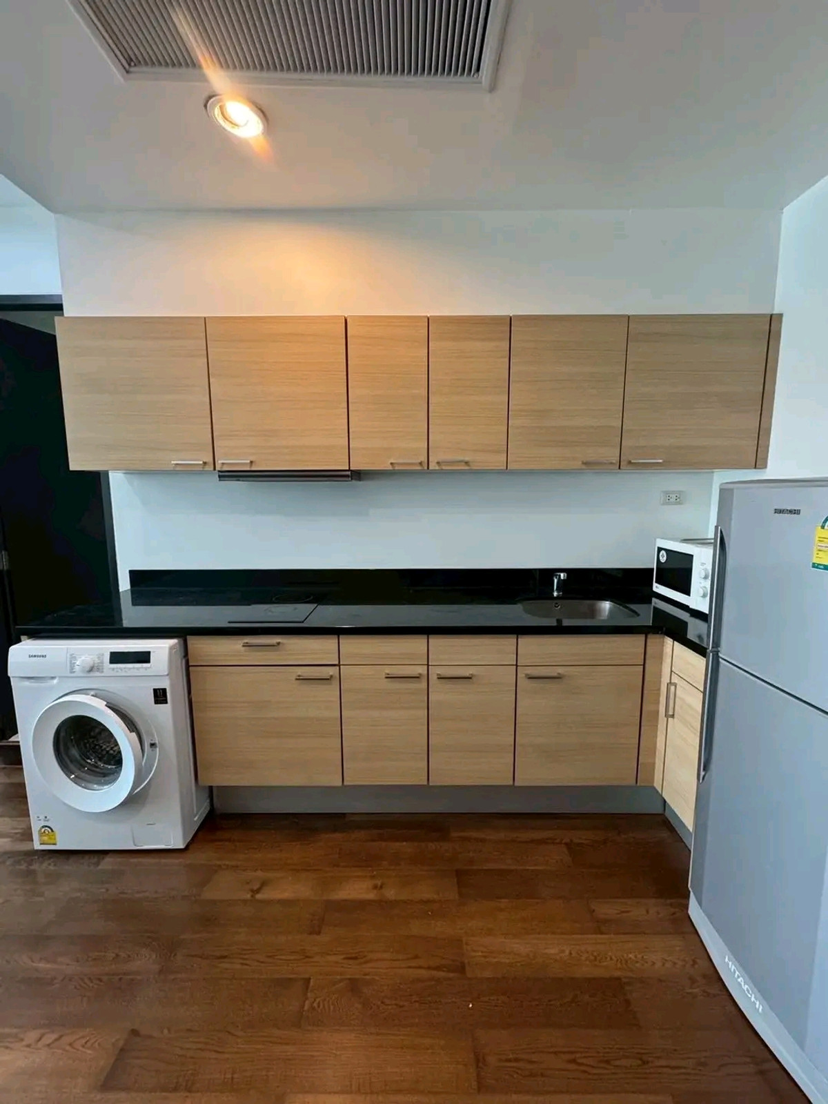 ให้เช่าคอนโดวิทยุ ชิดลม หลังสวน : New Room // The Address Chitrom Studio 42 Sqm Fullyfurnish , Welcome Foreign 20,000-