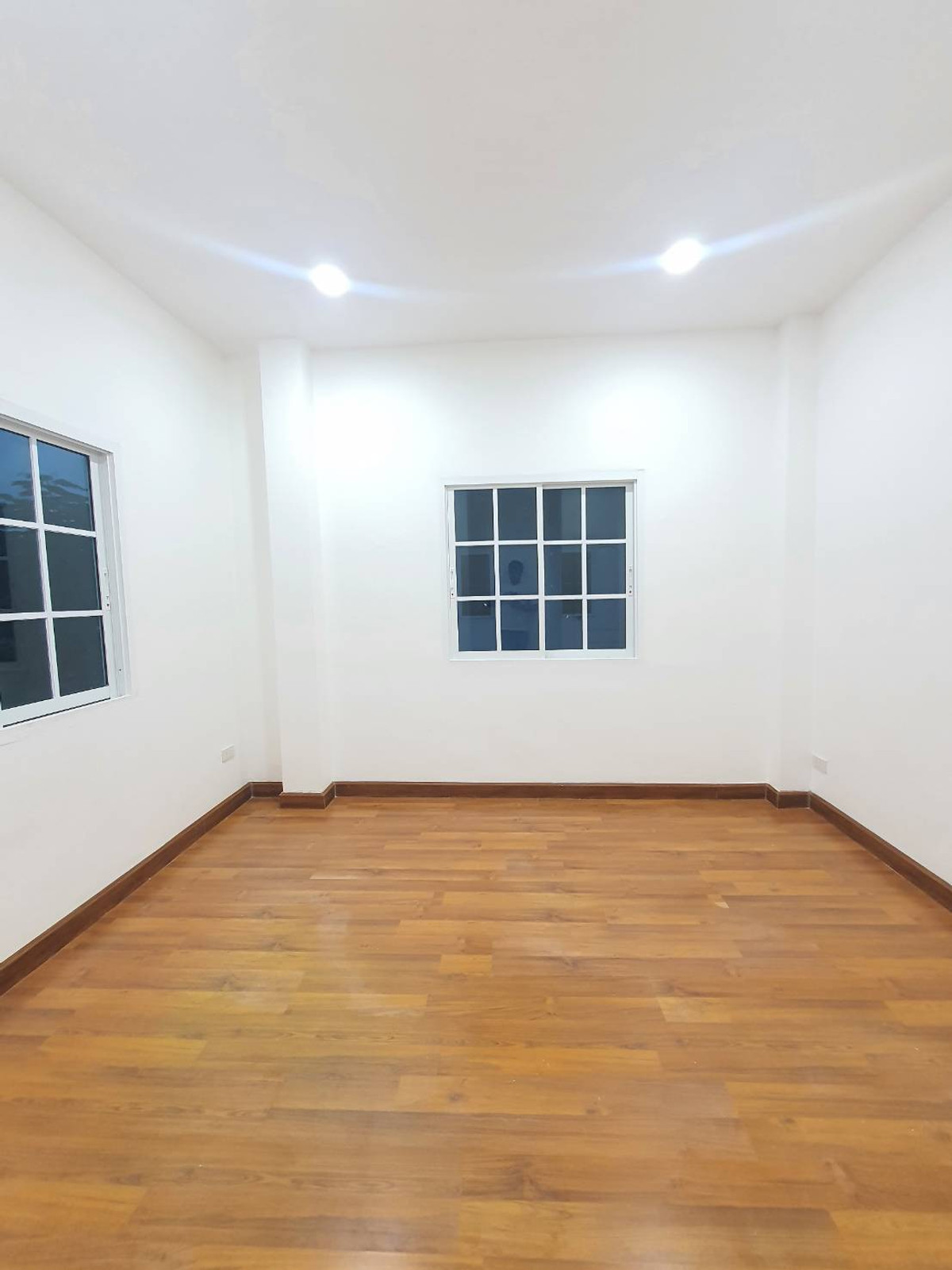 ขายบ้านลาดกระบัง สุวรรณภูมิ : 🏡 บ้านเดี่ยวทำเลศักยภาพ ติดถนนกาญจนาภิเษก ความลงตัวของ “ทำเล + พื้นที่ + ความสะดวก”