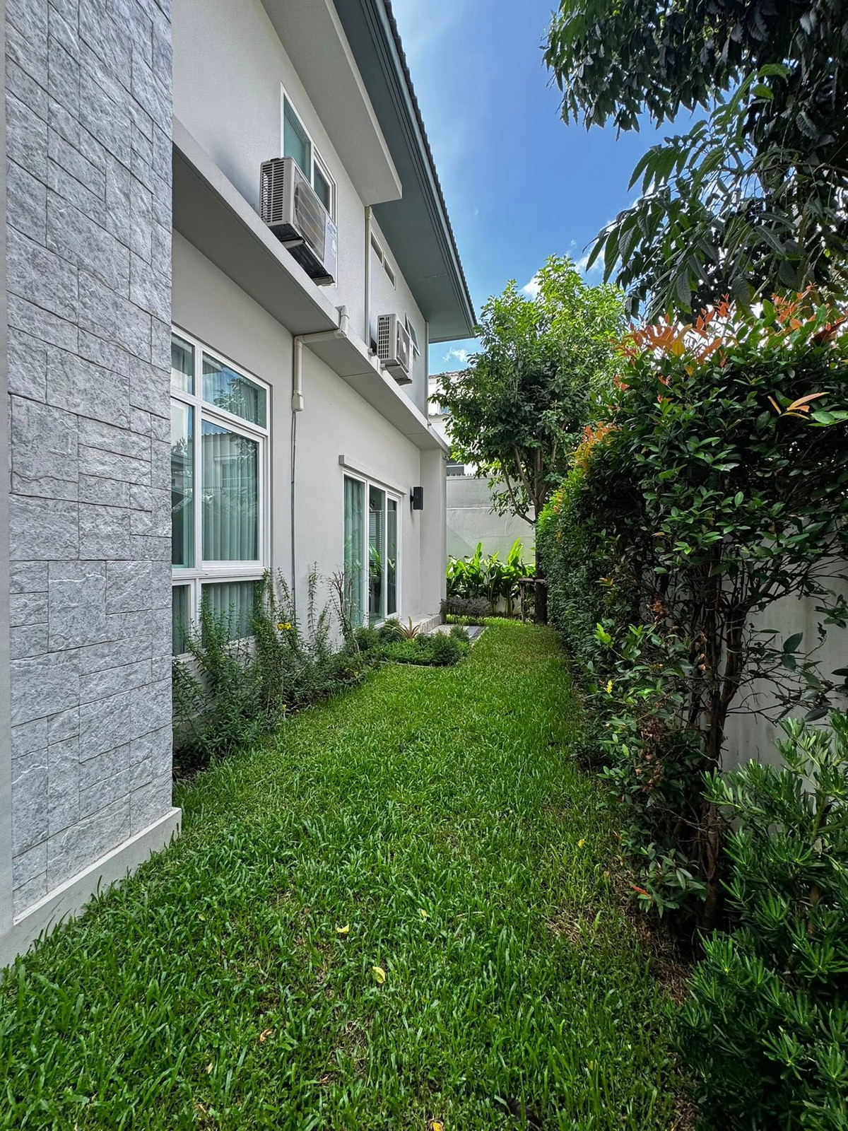 For RentHouseLadkrabang, Suwannaphum Airport : Mantana Bangna - Wongwaen / 4 Bedrooms (FOR RENT), Mantana Bangna - Wongwaen / 4 Bedrooms (FOR RENT) YOK082