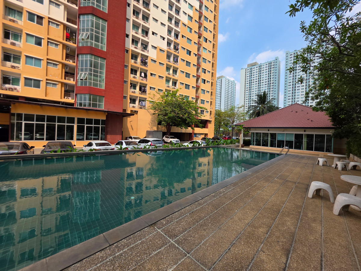 For SaleCondoRattanathibet, Sanambinna : City home for sale, Rattanathibet, expanding space for the family ✴️Corner room ✴️Bedroom not attached to anyone