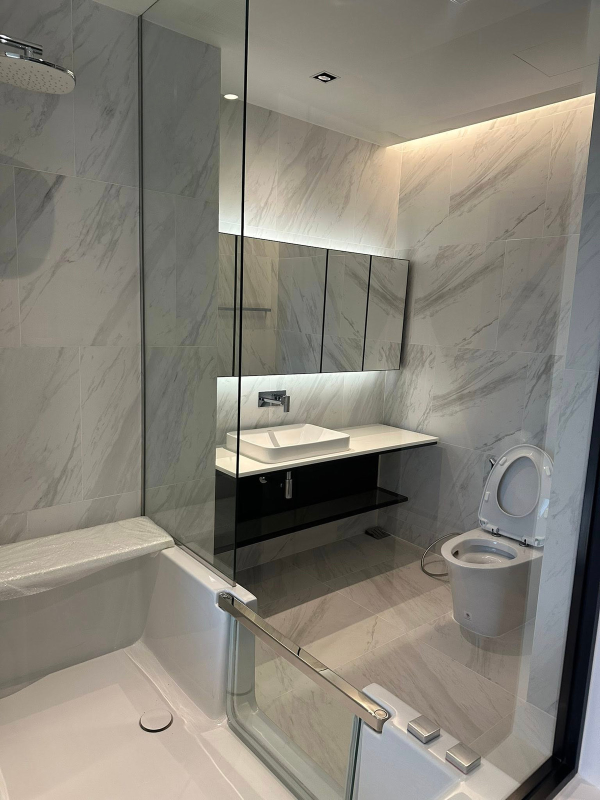 For RentCondoSukhumvit, Asoke, Thonglor : For rent 2 bedroom newly unit close to bts thonglor 