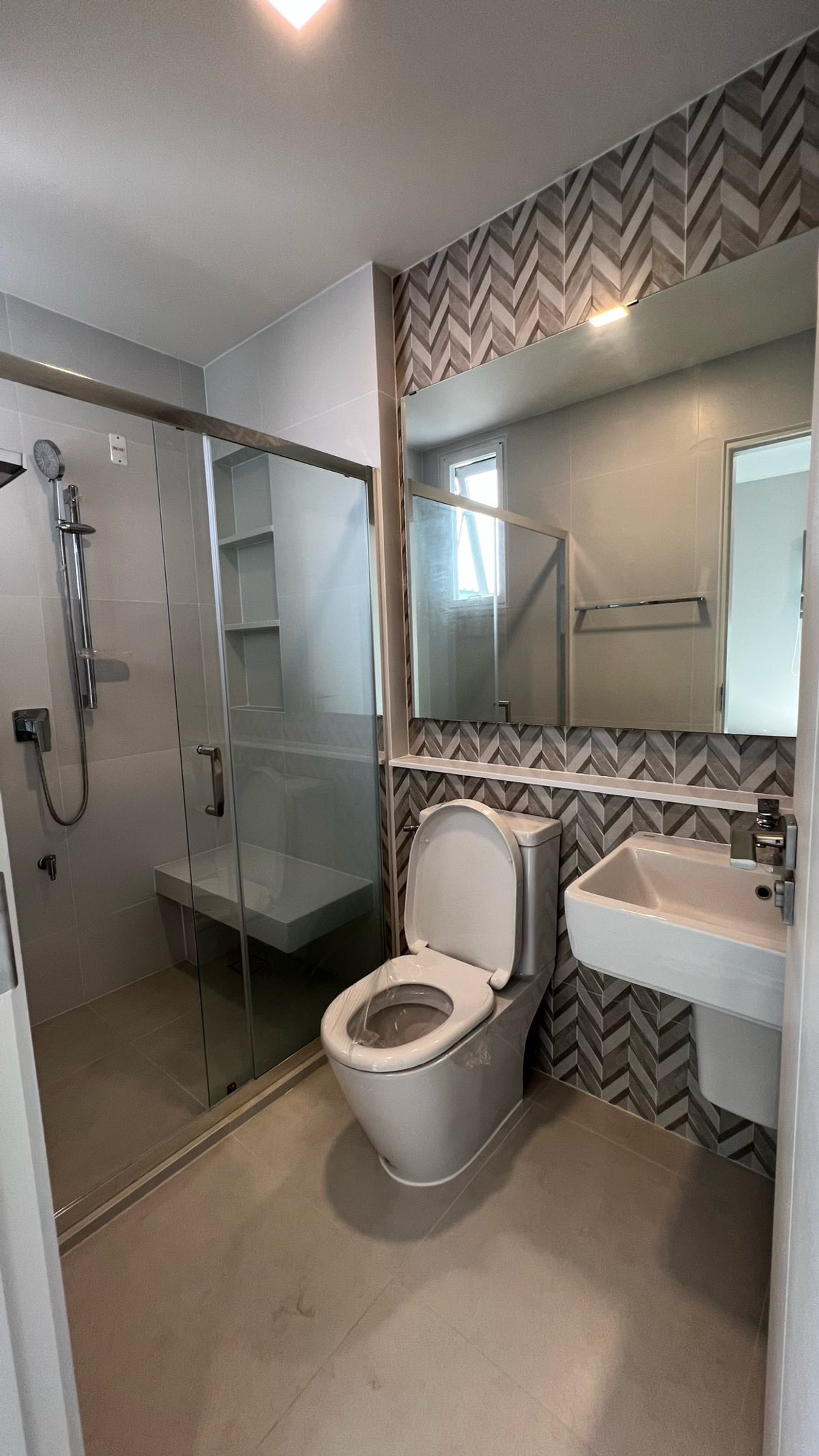 For RentHouseLadkrabang, Suwannaphum Airport : Mantana Bangna - Wongwaen / 4 Bedrooms (FOR RENT), Mantana Bangna - Wongwaen / 4 Bedrooms (FOR RENT) YOK082