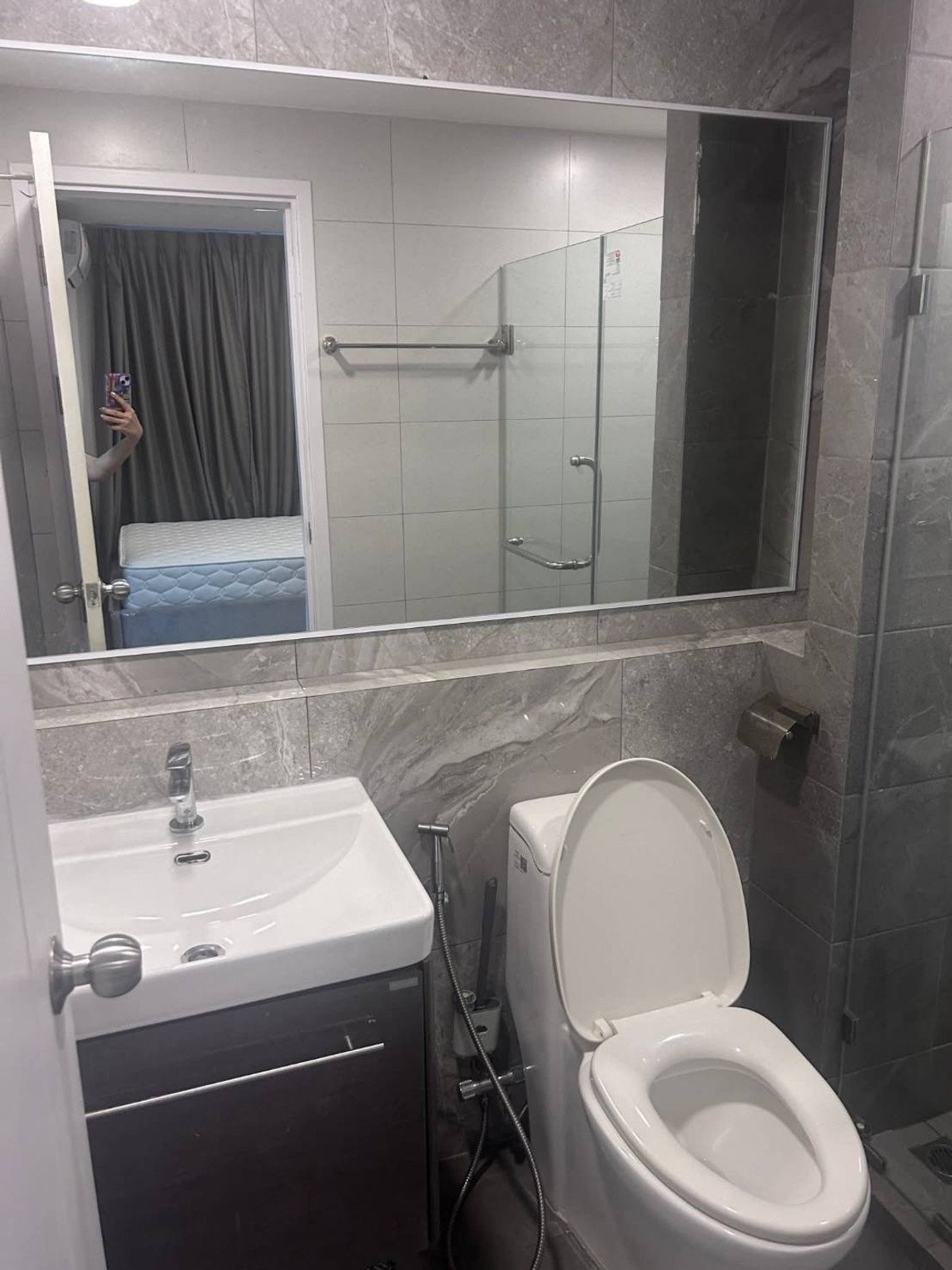 For RentCondoThaphra, Talat Phlu, Wutthakat : For rent, Beat Bang Wa Interchange, 1 bedroom, 26 sq m, near BTS, MRT Bang Wa.