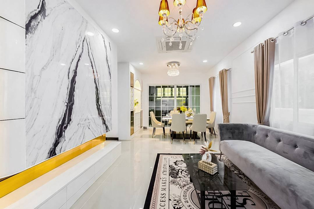 For RentHousePattaya, Bangsaen, Chonburi : Single house Lalin Soi Nen Phlap Wan / 4 bedrooms (FOR RENT) BEWN104