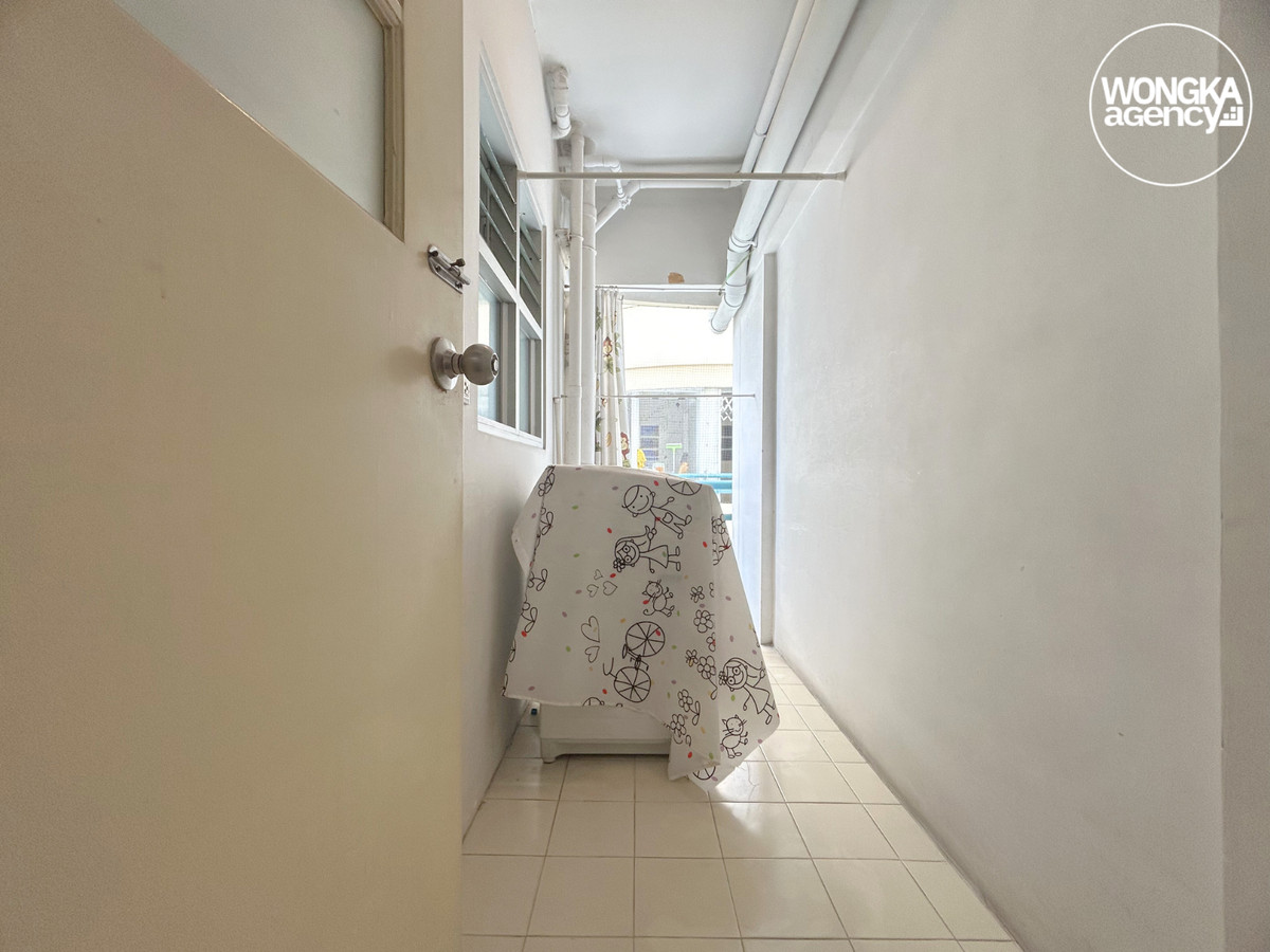 For SaleCondoBangna, Bearing, Lasalle : Condo for Sale, Baan Suan La Salle, 2 bedroom condo, near MRT Sri Lasalle, 350 m., with furniture.