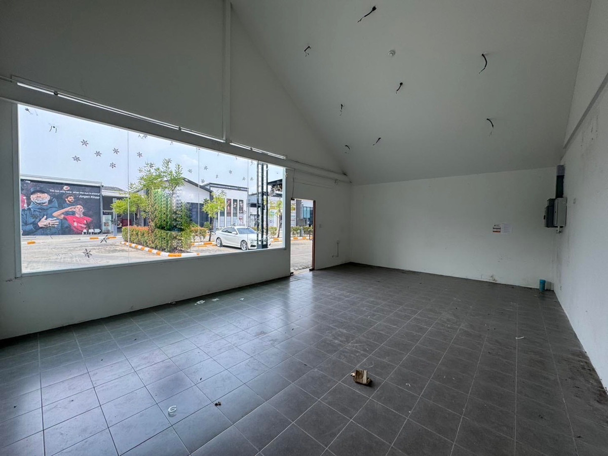 ให้เช่าร้านค้า/ตลาดนัดบางนา แบริ่ง ลาซาล : 📌พื้นที่ให้เช่า เหมาะสำหรับ คาเฟ่,ร้านค้า Branch, Workshop  ทำเลบางนา
