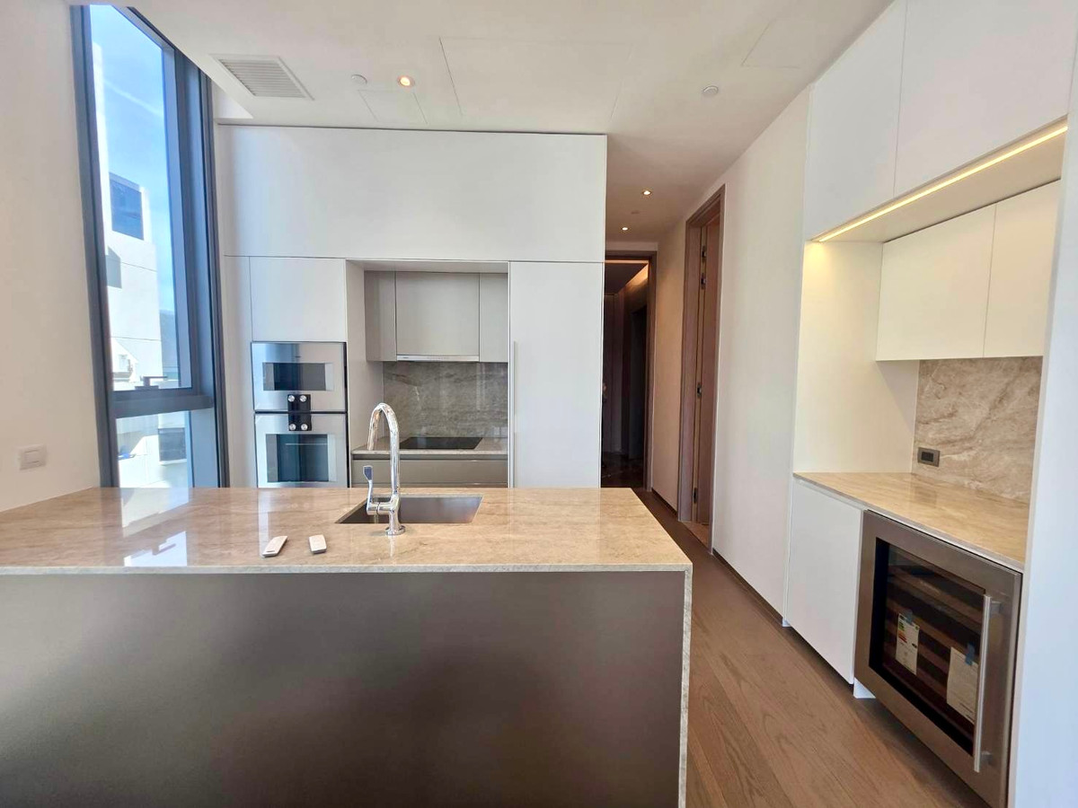 For SaleCondoWitthayu, Chidlom, Langsuan, Ploenchit : Scope Langsuan: 1bed 1bath 85.26sqm. 41,280,000 Fully Furnished by Chanikntr Am: 0656199198