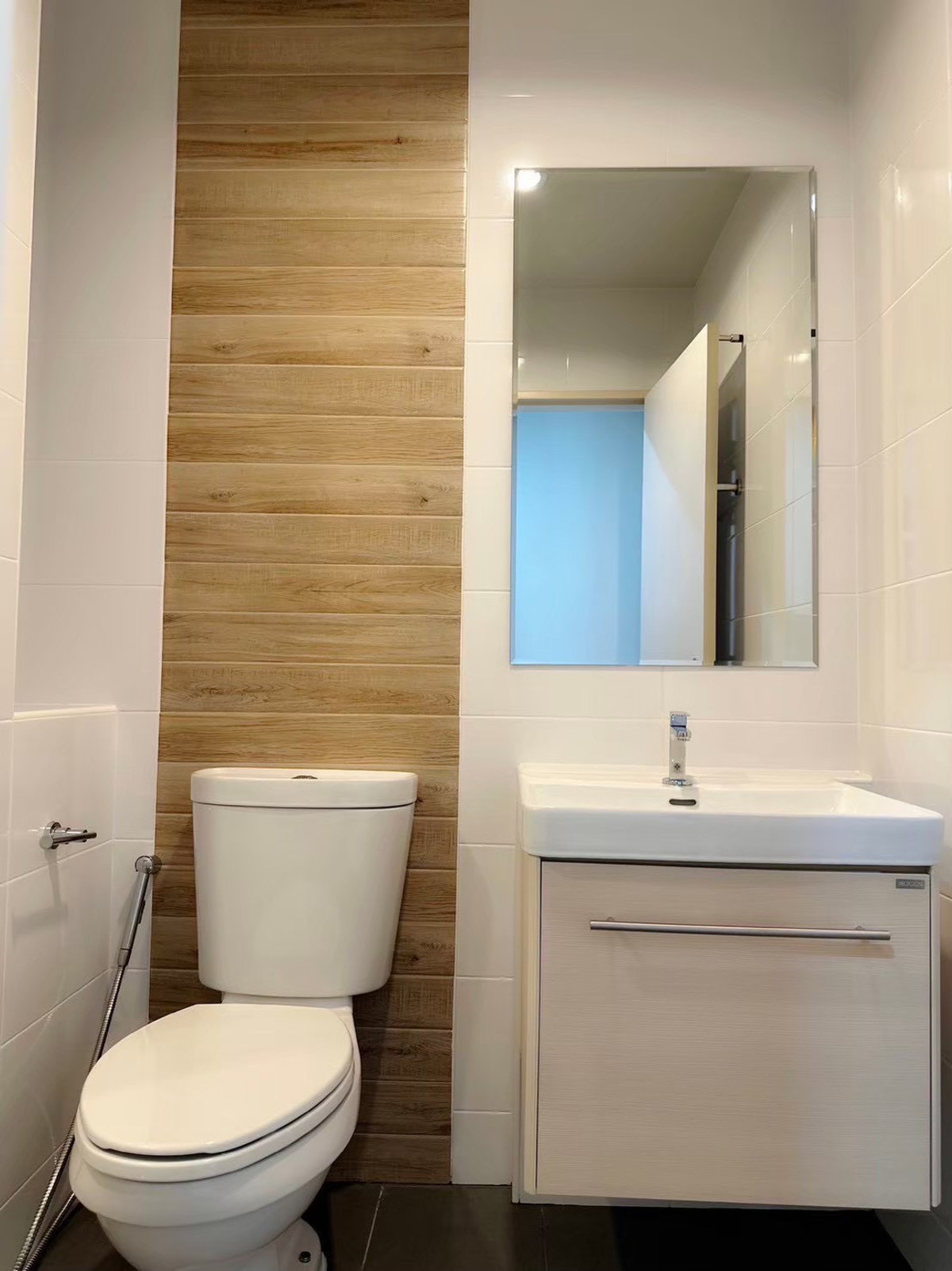 For RentCondoThaphra, Talat Phlu, Wutthakat : For rent ✨ Condo near BTS Saladaeng | Metro Sky Wutthakat | Near shopping area ICONSIAM, The Mall Tha Phra.