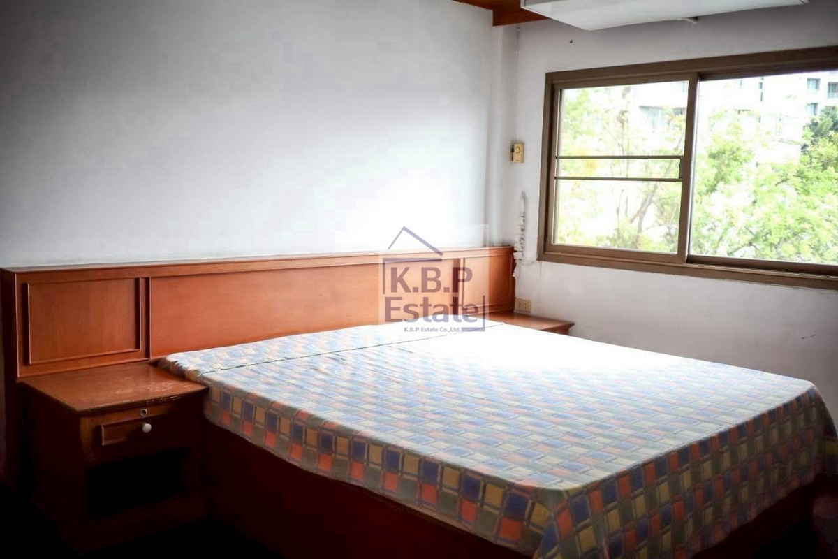 ขายบ้านสาทร นราธิวาส : ขสยบ้านย่านสาทร-เซนต์หลุยส์ หั่นราคาทำเลทอง 63.70 ตร.วา 700ตรม 