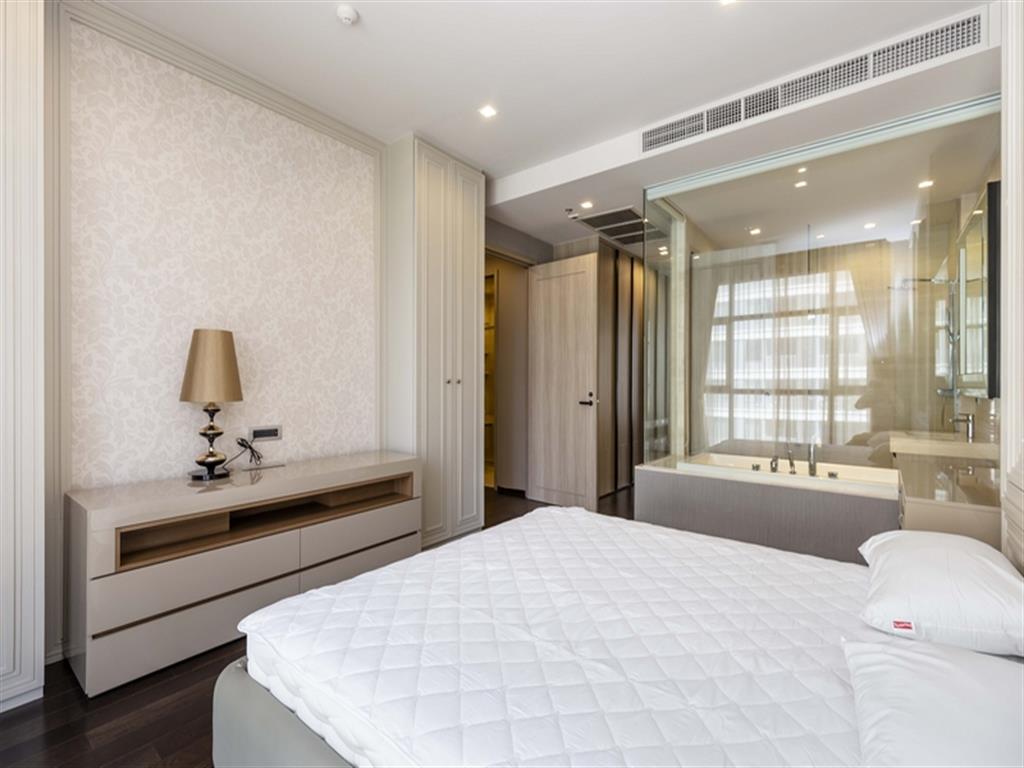 ขายคอนโดสุขุมวิท อโศก ทองหล่อ : 🔥ขายด่วน+🔥เดอะเทอร์ตี้ไนน์ ใกล้สถานีรถไฟฟ้า BTS พร้อมพงษ์ เฟอร์นิเจอร์ครบ พร้อมเข้าอยู่