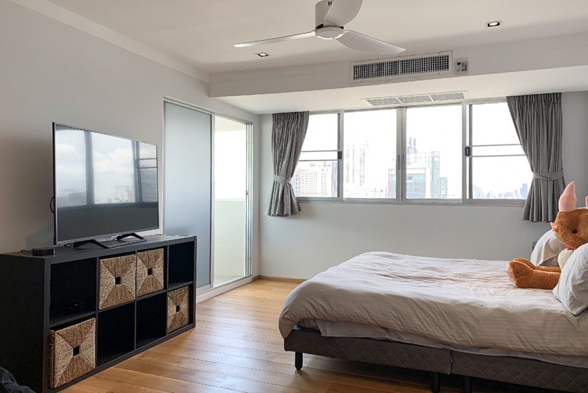 ขายคอนโดสุขุมวิท อโศก ทองหล่อ : 🔥ขายด่วน+🔥เดอะ วอเตอร์ฟอร์ด ไดมอน ทาวเวอร์ ใกล้สถานีรถไฟฟ้า BTS พร้อมพงษ์ เฟอร์นิเจอร์ครบ พร้อมเข้าอยู่