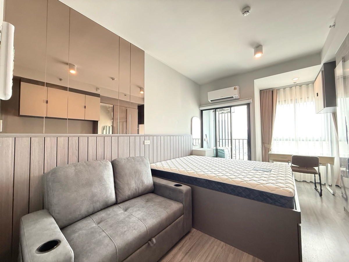 For RentCondoSeri Thai, Ramkhamhaeng Nida : For rent‼️Condo Ideo Ramkhamhaeng - Lam Sali Station near MRT📸 New room, never rented‼️ Size 24.5 sq m. 1 bedroom, 1 bathroom 📌 The room has complete furniture and electrical appliances 💦 Lam Sali intersection 50 m. and