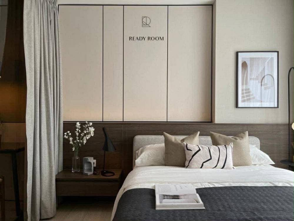 For RentCondoWitthayu, Chidlom, Langsuan, Ploenchit : Life one Wireless 
 Price negotiable.