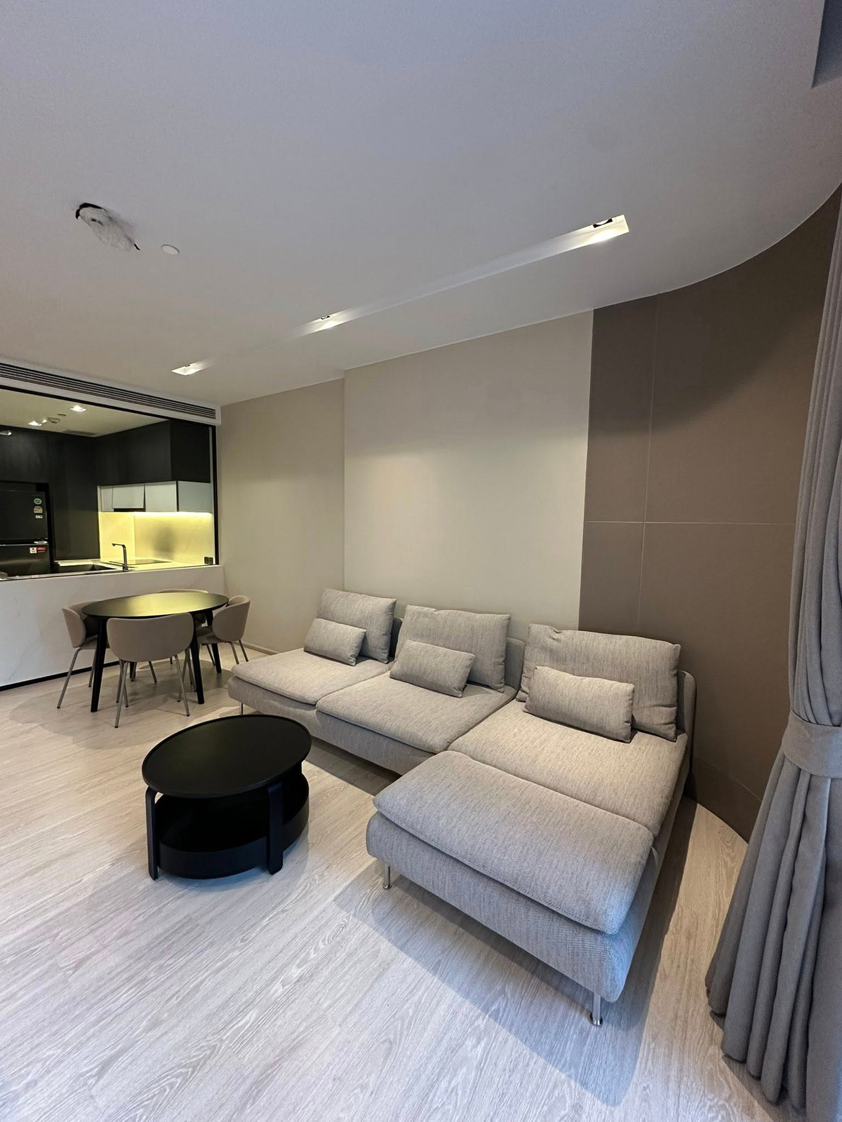 For RentCondoSukhumvit, Asoke, Thonglor : For rent 2 bedroom newly unit close to bts thonglor 