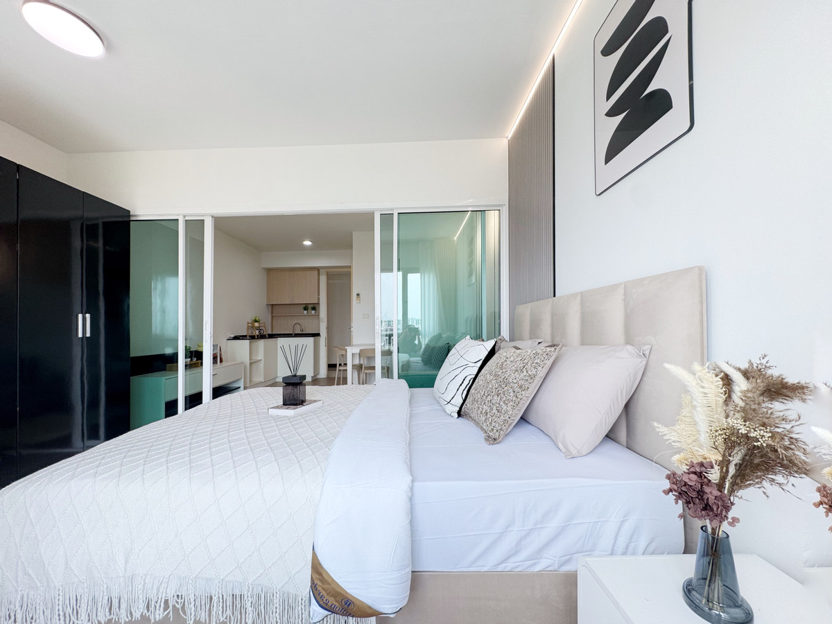 For SaleCondoLadkrabang, Suwannaphum Airport : sell !! Condo Iris Avenue Onnuch - Wongwaen (IRIS Avenue Onnuch - Suvarnabhumi), large room size 28 sq m.