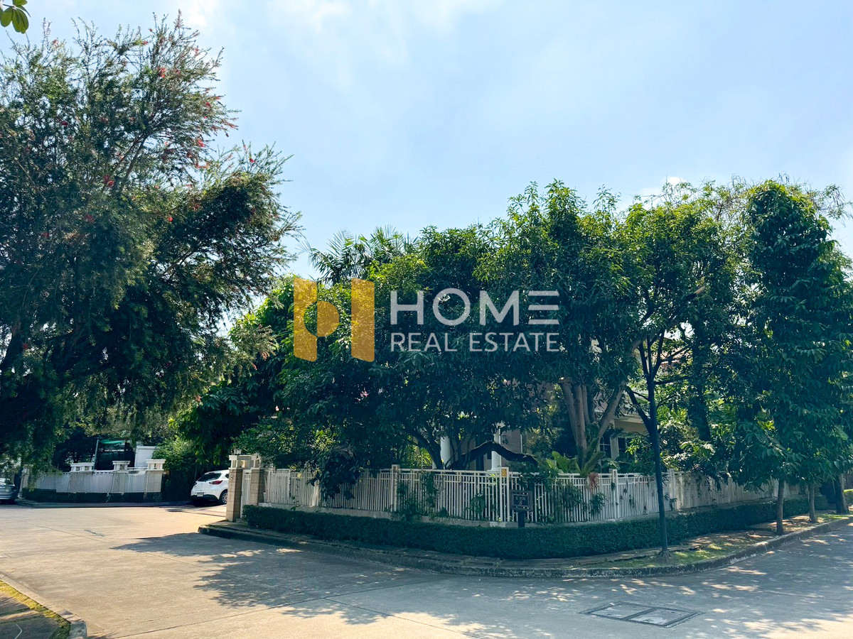 ขายบ้านพัฒนาการ ศรีนครินทร์ : บ้านนันทวัน สวนหลวง ร.9  / 4 ห้องนอน (ขาย), Nantawan Suanluang Rama 9 / 4 Bedrooms (FOR SALE) FONT049