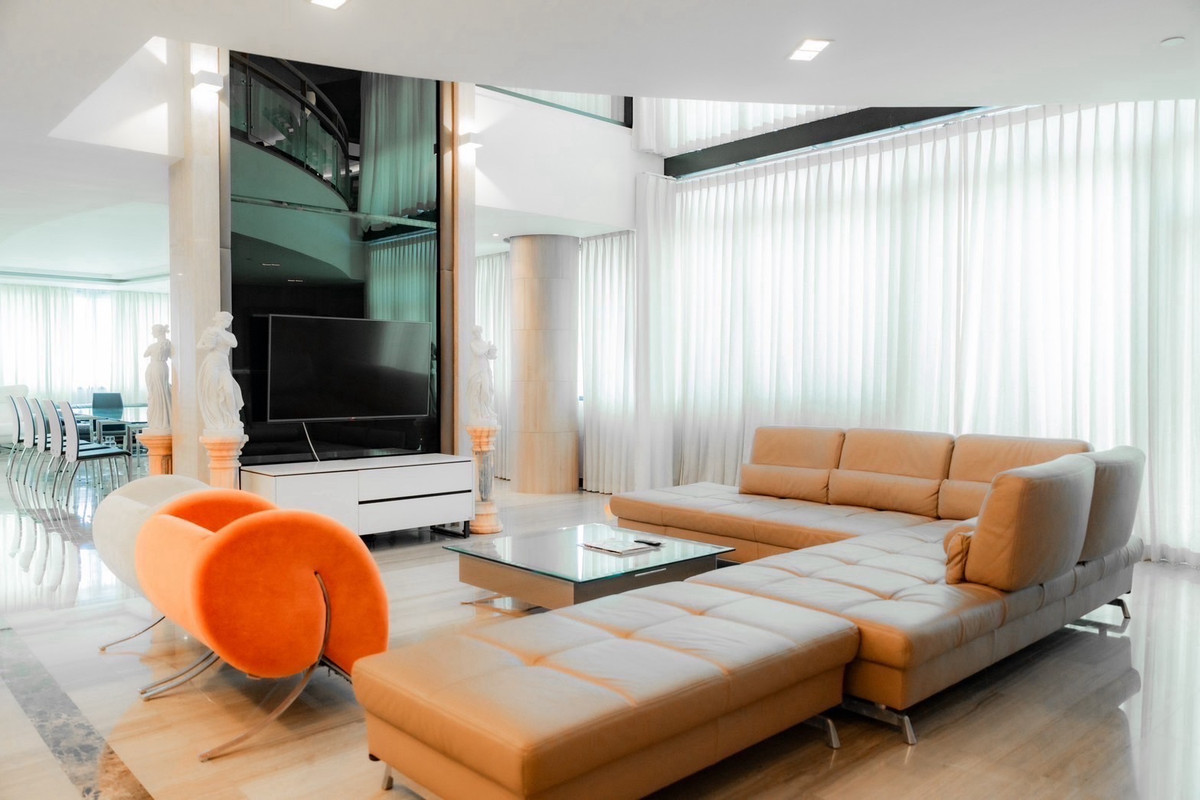 For RentCondoRama3 (Riverside),Satupadit : Luxury penthouse for rent 360° Chao Phraya River view, highest floor, Royal River Place Rama 3 project.