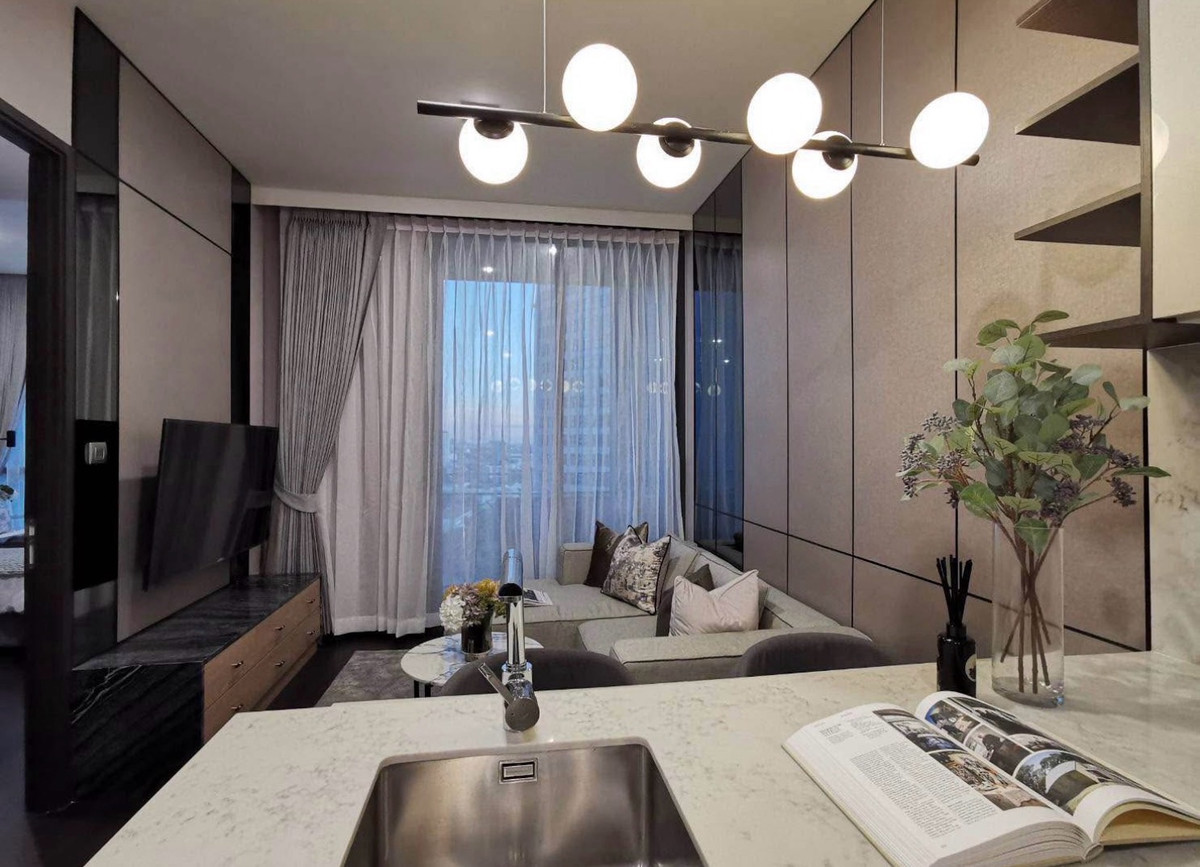 ให้เช่าคอนโดสุขุมวิท อโศก ทองหล่อ : Laviq sukhumvit 57 ( Modern Luxury condo) 