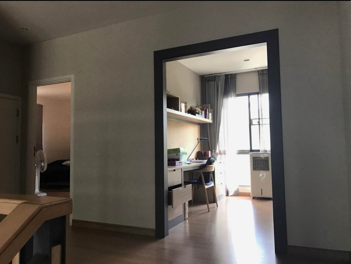 For RentHousePattanakan, Srinakarin : Single house for rent, The Palm Phatthanakan Luxury Village, near Thonglor, just 20 minutes.